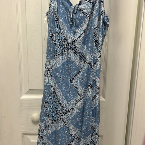 PacSun Dress NWOT - Picture 1 of 3